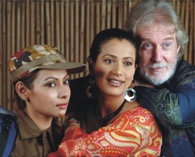 ANANYA,MONA & TOM ALTER